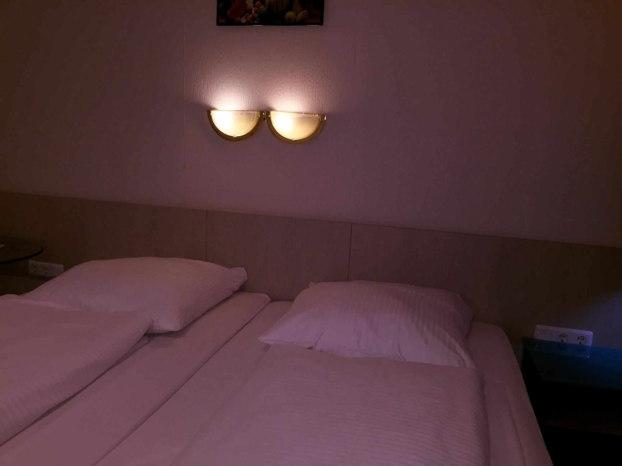 Hotel New Fair Munich Messe Eksteriør billede