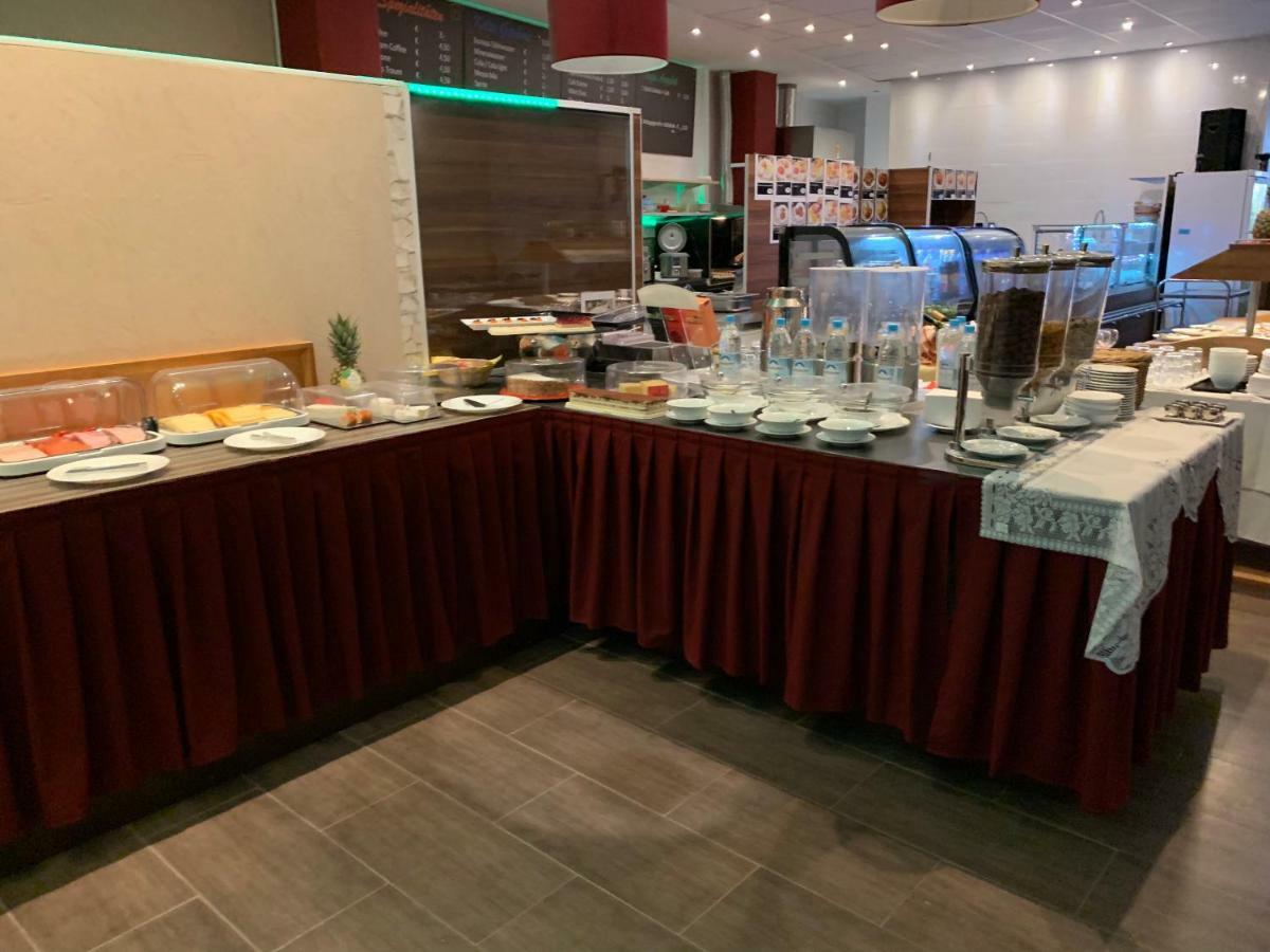 Hotel New Fair Munich Messe Eksteriør billede